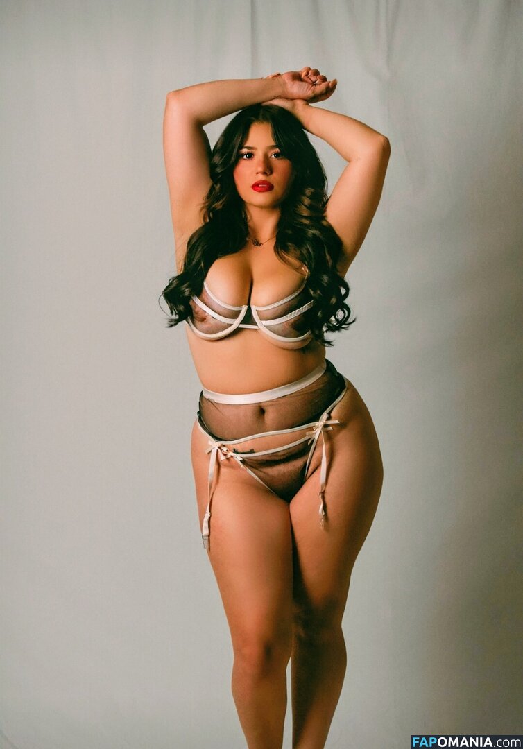 Calllherlo / TheLaurax Meztelen OnlyFans  Kikerült fotó #11