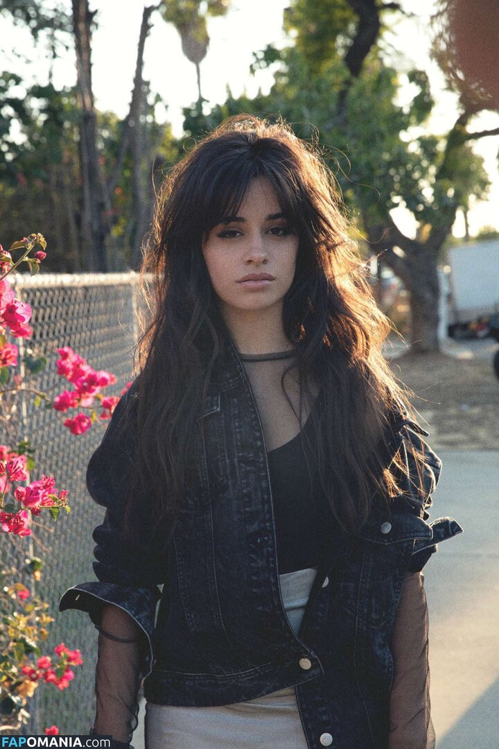 Camila Cabello / Camila_Cabello Meztelen OnlyFans  Kikerült fotó #2459