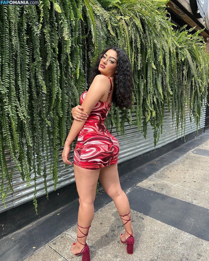 Camila Krystel / camila_krystel / camilakrystel2 / camilakrystelof Meztelen OnlyFans  Kikerült fotó #2