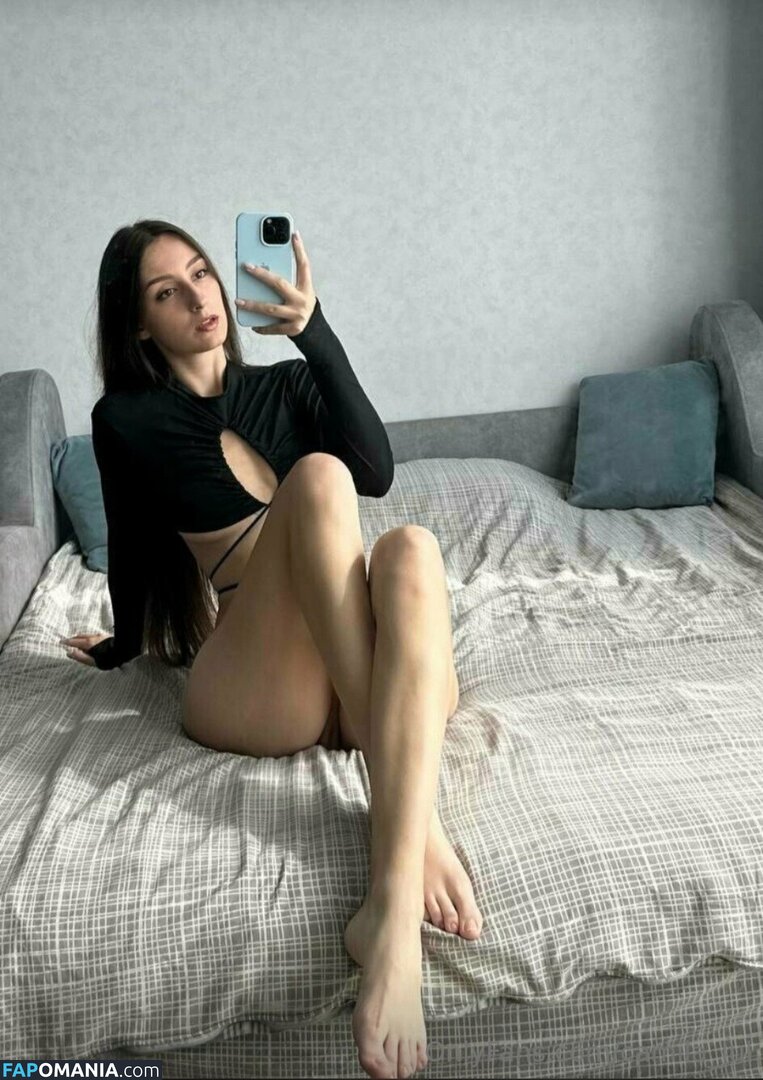 camila_lul / lilya_69 Meztelen OnlyFans  Kikerült fotó #11