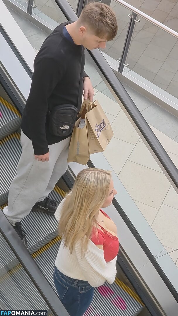 CANDID Boobs / bouncy / braless / cleavage / downblouse / jiggly Meztelen OnlyFans  Kikerült fotó #25