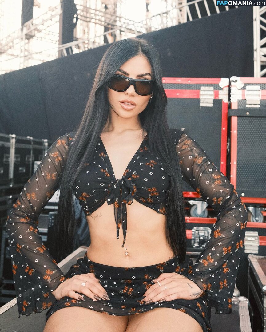 carlafariaadv Meztelen OnlyFans  Kikerült fotó #2