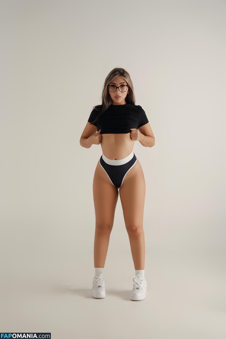 caro_martinezz / https: Meztelen OnlyFans  Kikerült fotó #2