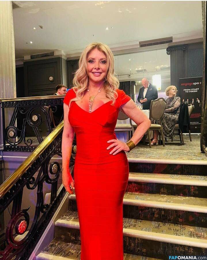 Carol Vorderman Meztelen OnlyFans  Kikerült fotó #7