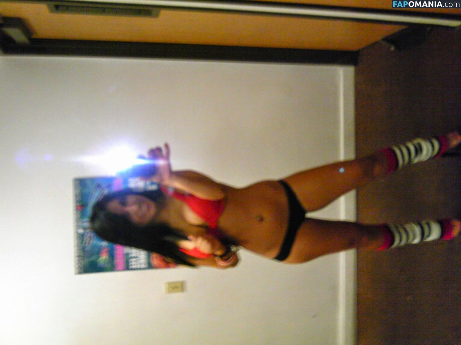 Carol / c.a.r.o.l.b / carolhot69 / carolinnx Meztelen OnlyFans  Kikerült fotó #20