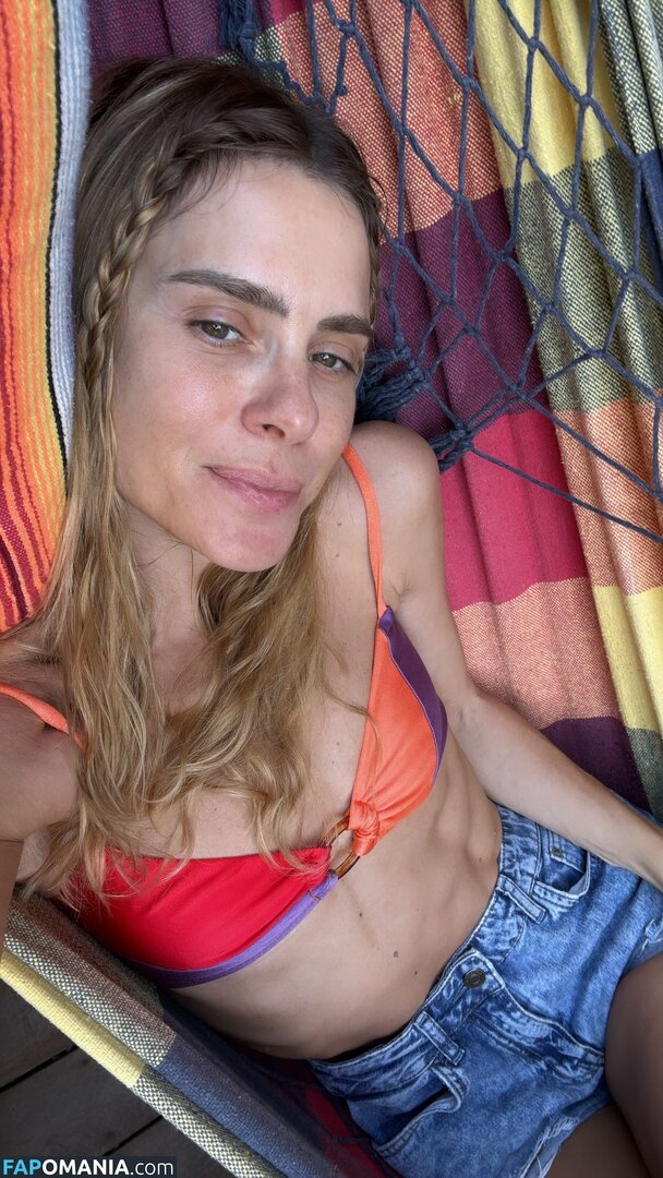 Carolina Dieckmann / loracarola Meztelen OnlyFans  Kikerült fotó #13