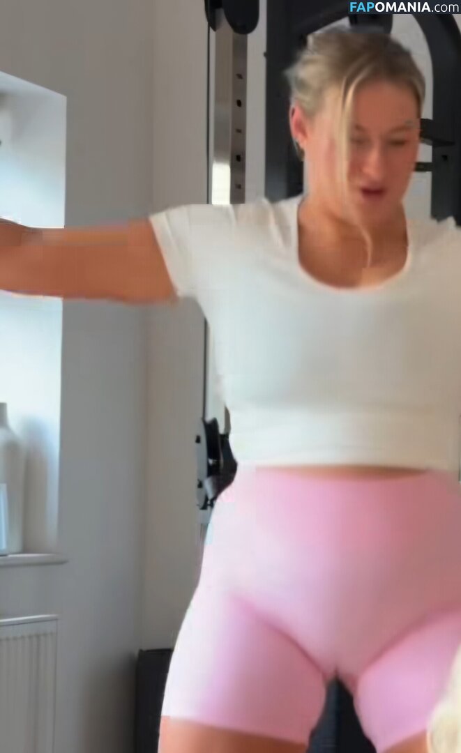 Carys Whittaker / busybeecarys / carys.whittaker Meztelen OnlyFans  Kikerült fotó #31