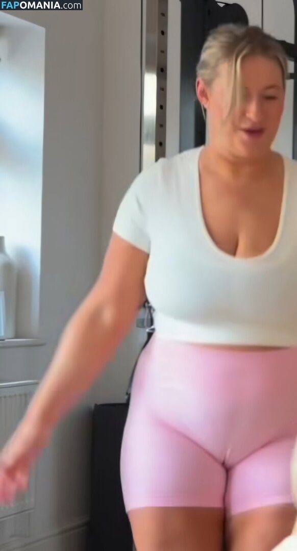 Carys Whittaker / busybeecarys / carys.whittaker Meztelen OnlyFans  Kikerült fotó #35