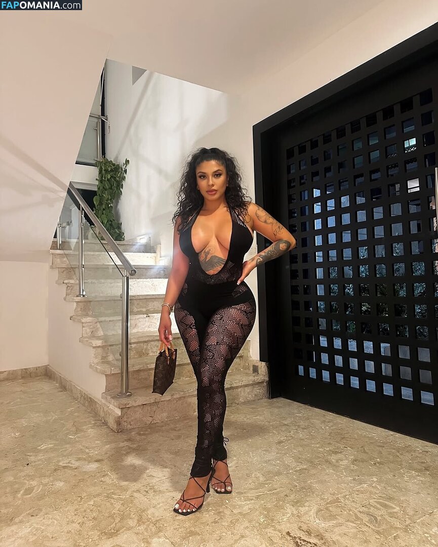 Cashmir.cc / Mirandablive / cashmir.1 / miranda2bangz Meztelen OnlyFans  Kikerült fotó #2