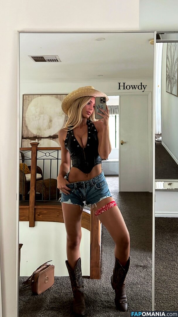 Cassie And Chloe Roberts Meztelen OnlyFans  Kikerült fotó #1