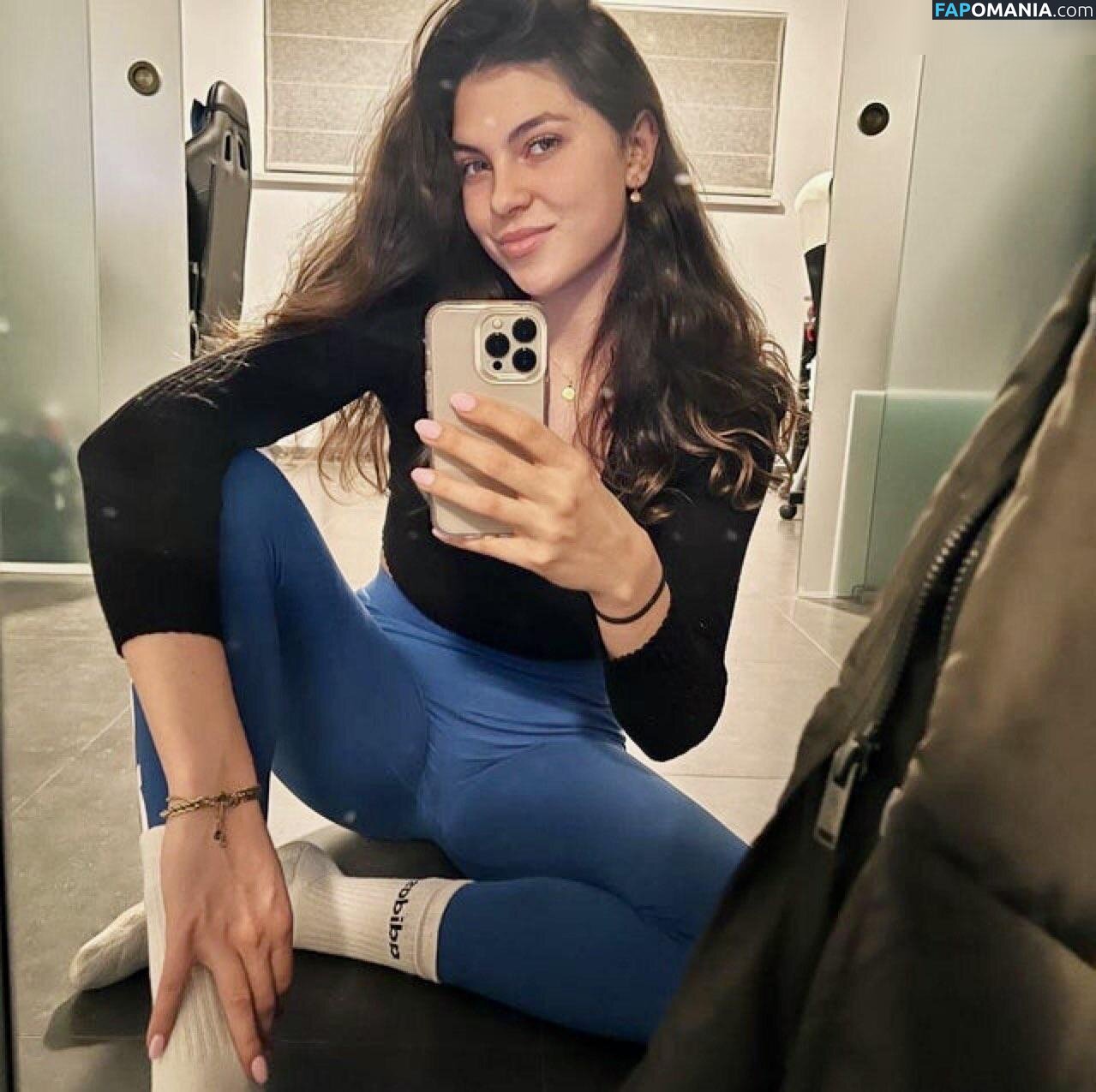 Celine Dept / Celine.dept Meztelen OnlyFans  Kikerült fotó #23