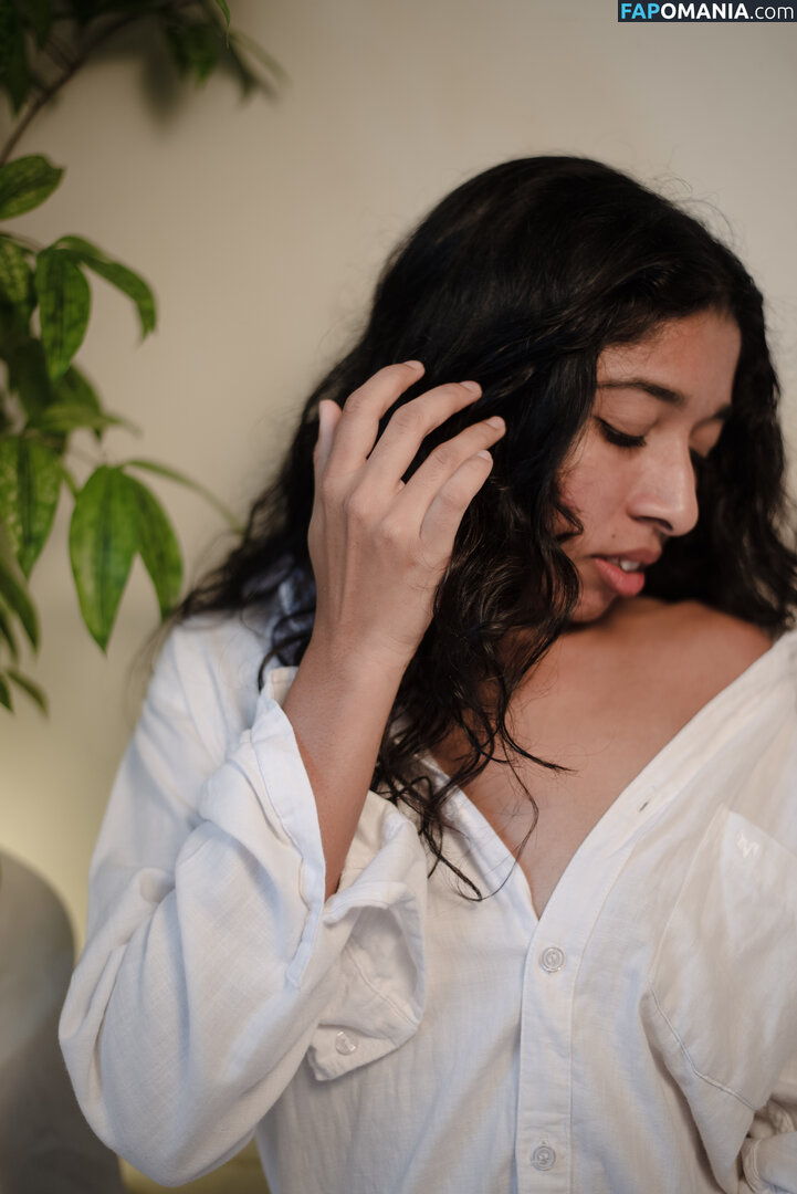 Chameelia / _Chameelia_ / __chameelia_ / chameeliaa / cw Meztelen OnlyFans  Kikerült fotó #5