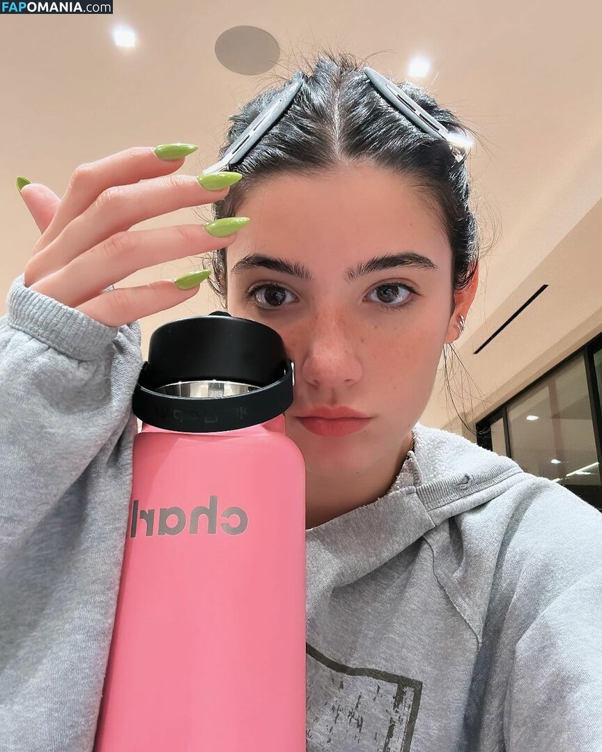 Charli D'Amelio / Charli Damelio / charlidamelio / charliesdamelio Meztelen OnlyFans  Kikerült fotó #165