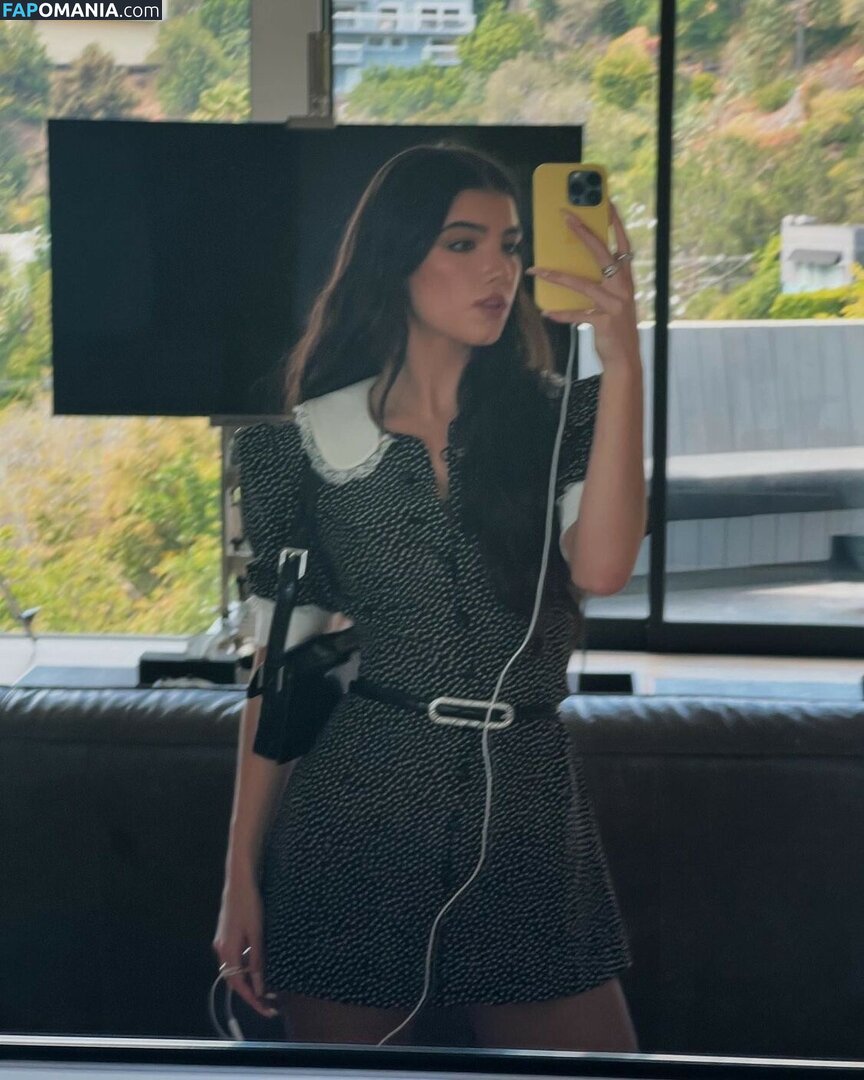 Charli D'Amelio / Charli Damelio / charlidamelio / charliesdamelio Meztelen OnlyFans  Kikerült fotó #320