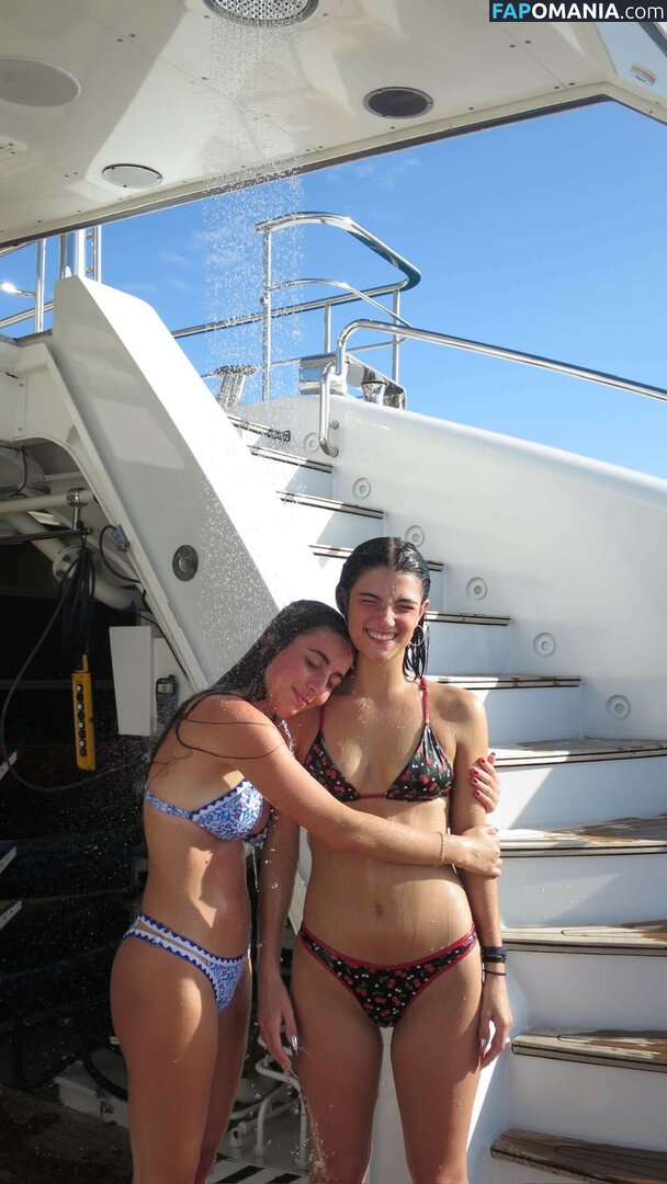 Charli D'Amelio / Charli Damelio / charlidamelio / charliesdamelio Meztelen OnlyFans  Kikerült fotó #441