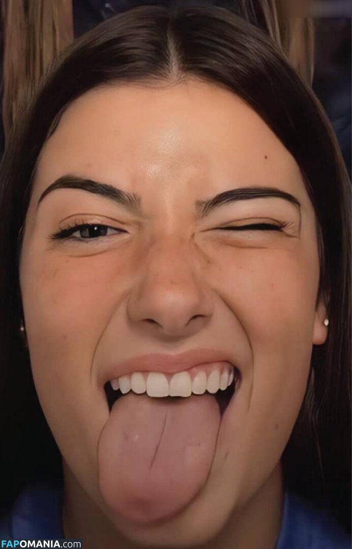 Charli D'Amelio / Charli Damelio / charlidamelio / charliesdamelio Meztelen OnlyFans  Kikerült fotó #1072