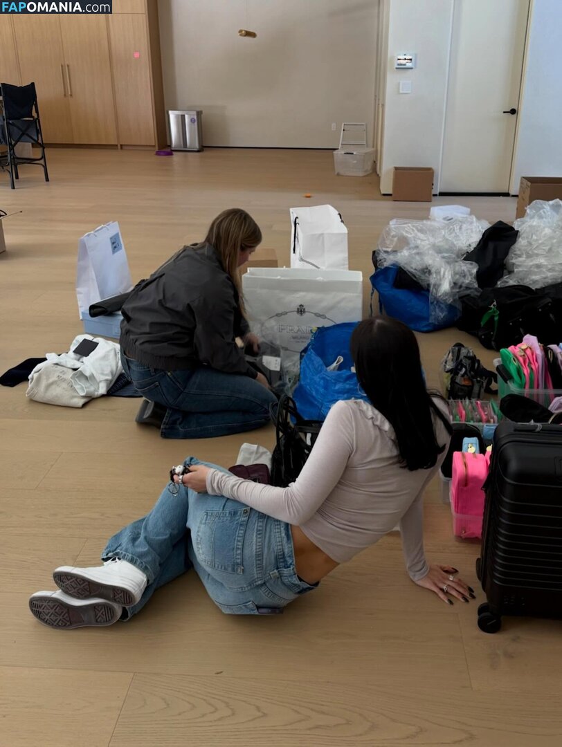 Charli D'Amelio / Charli Damelio / charlidamelio / charliesdamelio Meztelen OnlyFans  Kikerült fotó #1614