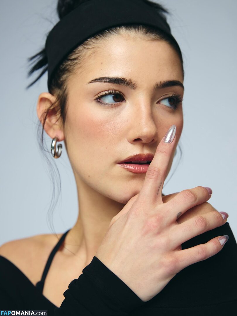 Charli D'Amelio / Charli Damelio / charlidamelio / charliesdamelio Meztelen OnlyFans  Kikerült fotó #1618