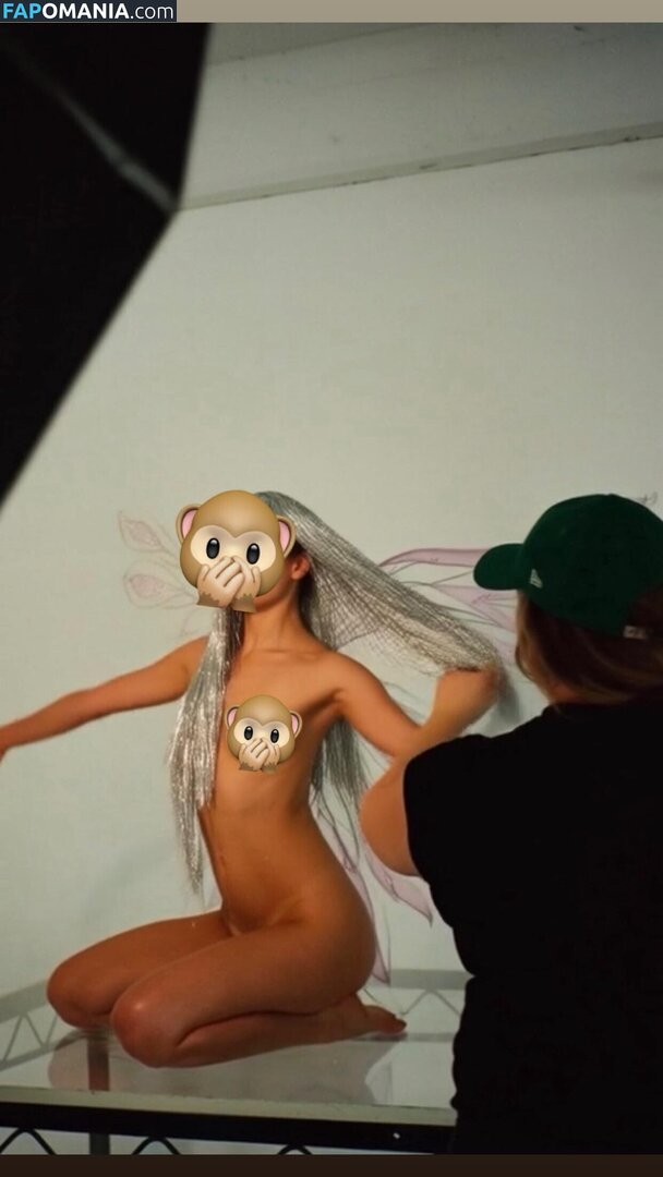 Charli D'Amelio / Charli Damelio / charlidamelio / charliesdamelio Meztelen OnlyFans  Kikerült fotó #1623