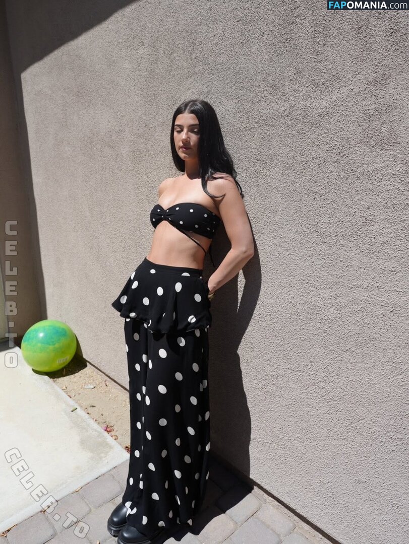 Charli D'Amelio / Charli Damelio / charlidamelio / charliesdamelio Meztelen OnlyFans  Kikerült fotó #1667