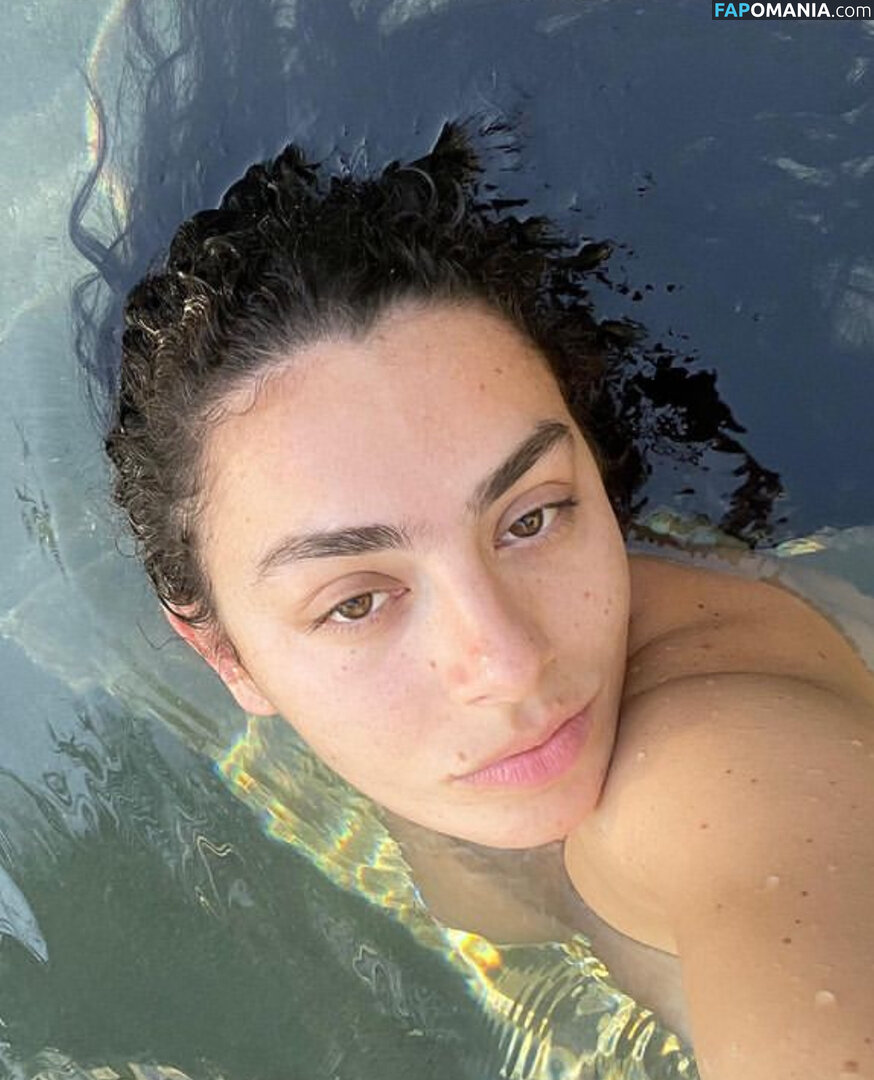 Charli XCX / charli_xcx / charlignarly / charlixcx / https: Meztelen OnlyFans  Kikerült fotó #278