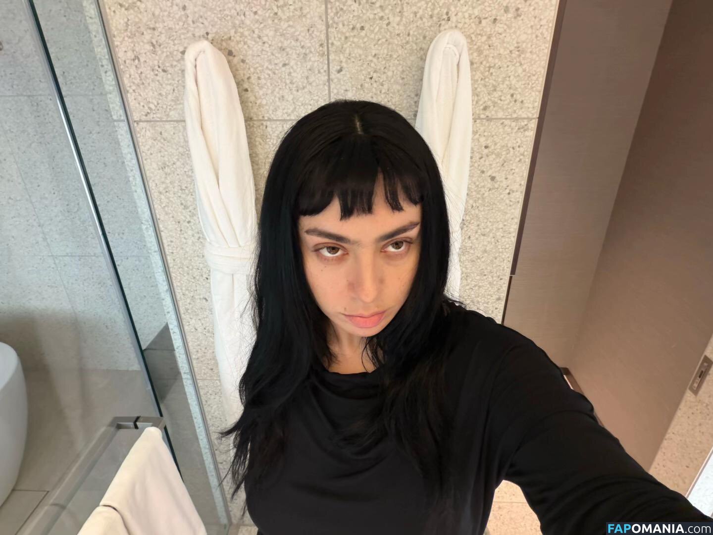 Charli XCX / charli_xcx / charlignarly / charlixcx / https: Meztelen OnlyFans  Kikerült fotó #1289