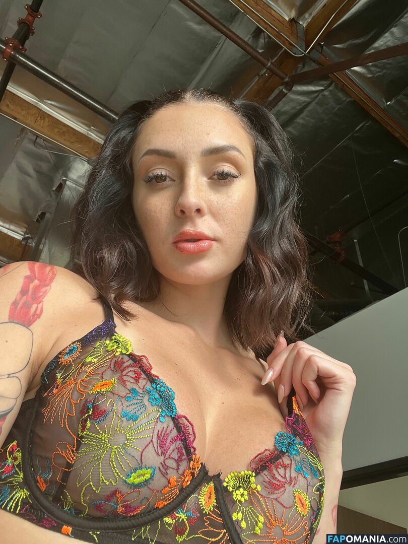 Charlotte Sins / charlote_sins / charlottesins / charlottesinssfw Meztelen OnlyFans  Kikerült fotó #33