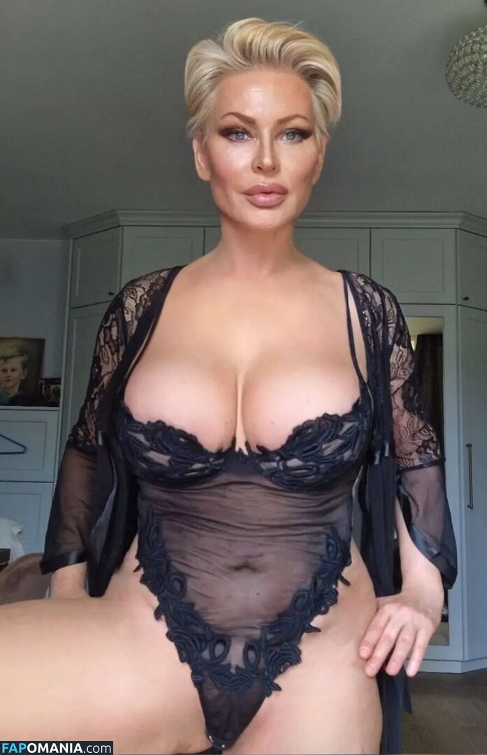 Cheri_vi / cheri_v_0 Meztelen OnlyFans  Kikerült fotó #8