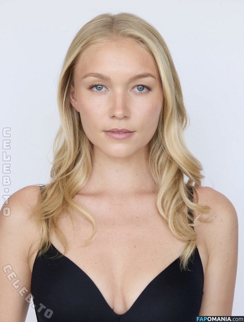 Chiara Schmitt / chiaracs_ Meztelen OnlyFans  Kikerült fotó #4