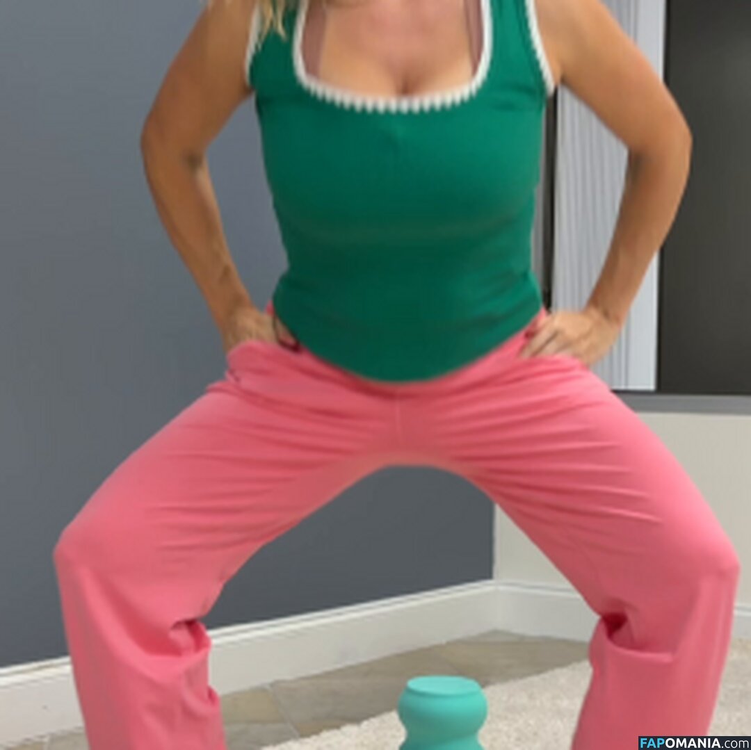 Brenda Mondragon / Chiropractor Meztelen OnlyFans  Kikerült fotó #22