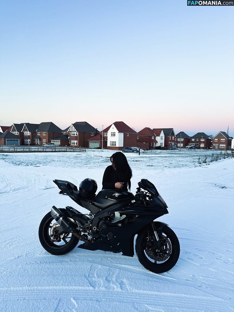 chivalrymar Meztelen OnlyFans  Kikerült fotó #1