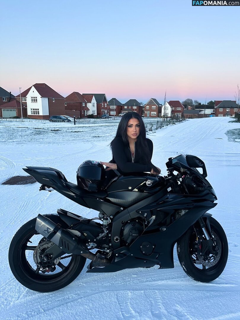 chivalrymar Meztelen OnlyFans  Kikerült fotó #2