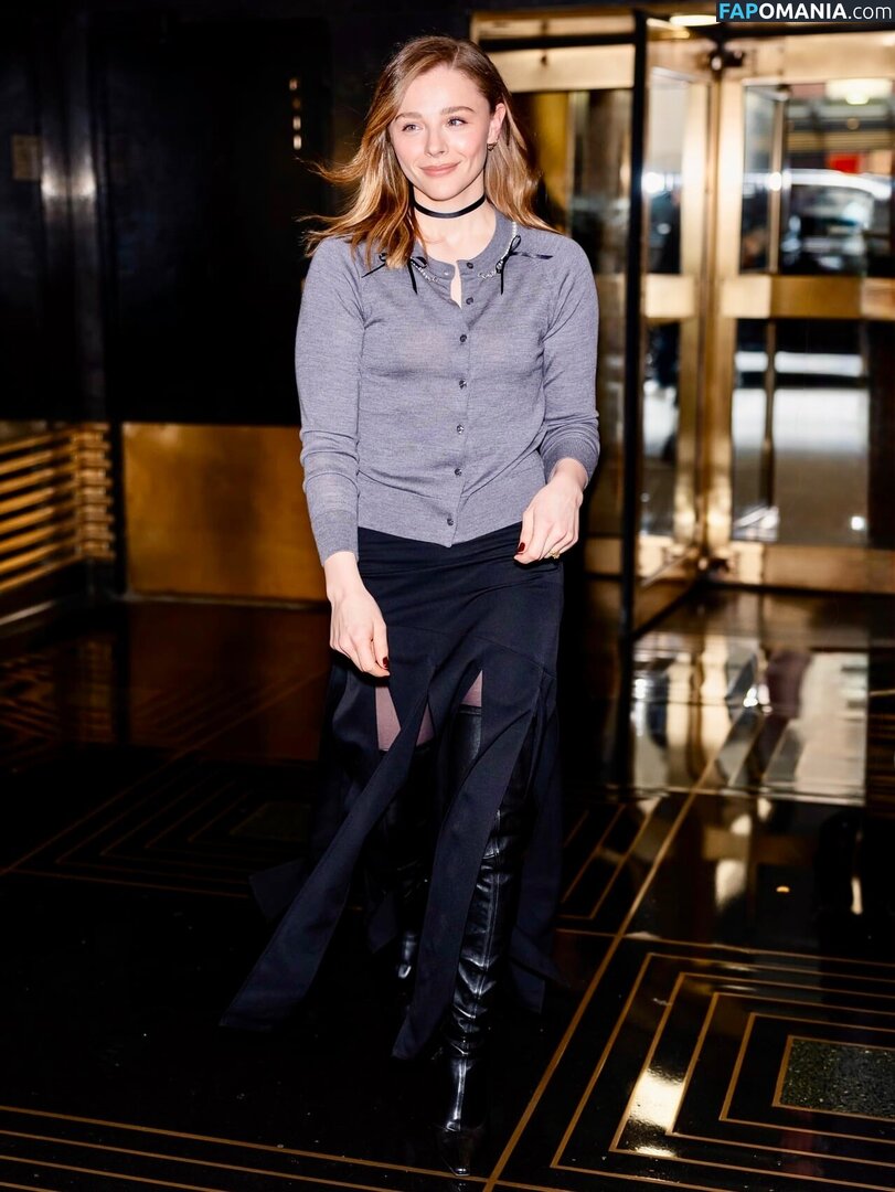Chloë Grace Moretz / chloegmoretz / https: Meztelen OnlyFans  Kikerült fotó #941