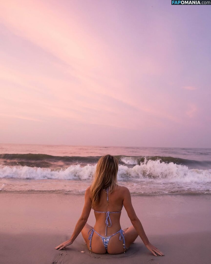 Fancy nancy / chlo_in_nyc / fancynancyny Meztelen OnlyFans  Kikerült fotó #7