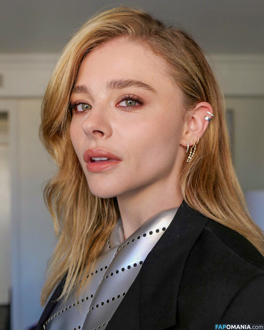 Chloe Grace Moretz / ChloeGMoretz Meztelen OnlyFans  Kikerült fotó #491