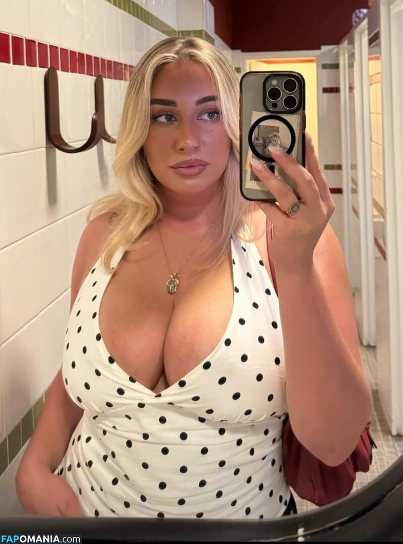 chloemoriondo / https: Meztelen OnlyFans  Kikerült fotó #13