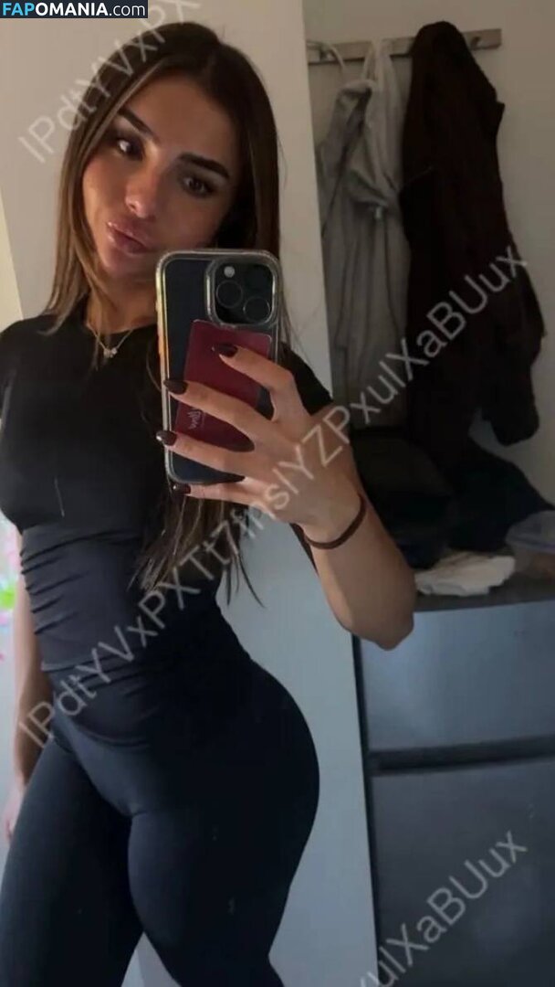 Christabellaeee / itsjadeeeee Meztelen OnlyFans  Kikerült fotó #3