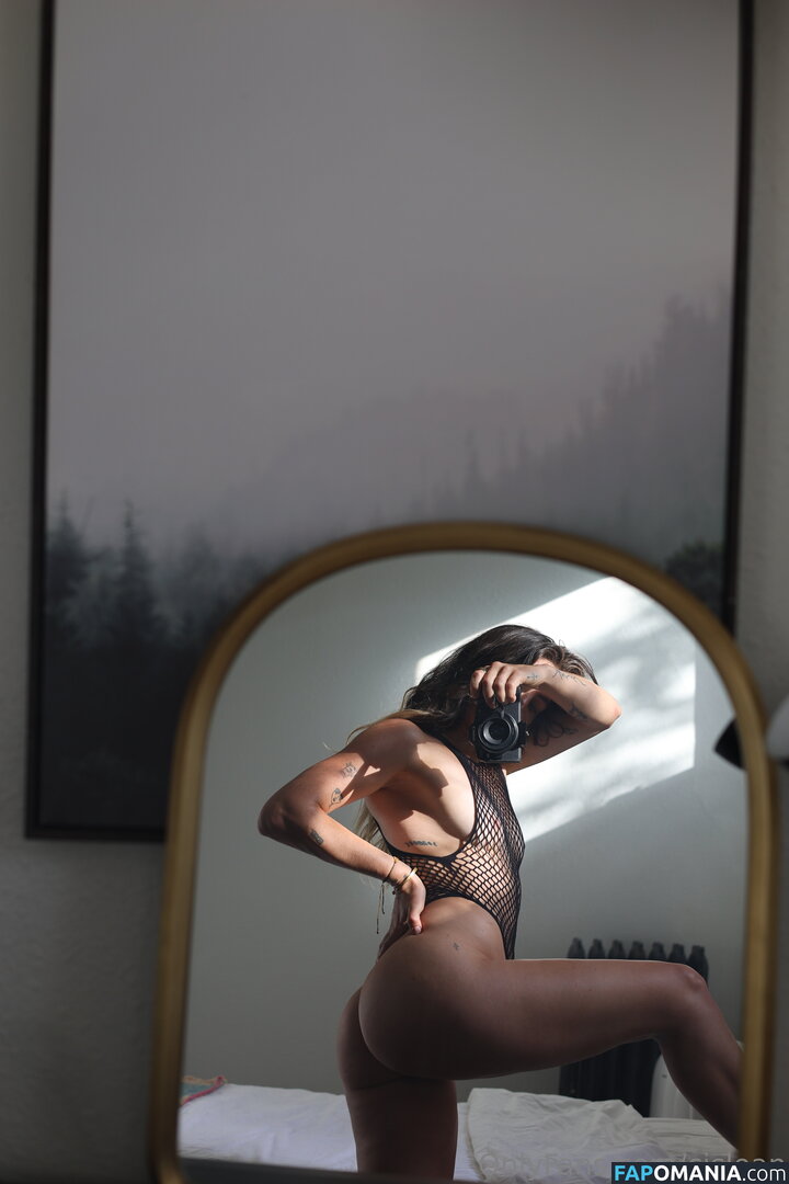 cjsloan / cjsloan__ Meztelen OnlyFans  Kikerült fotó #11