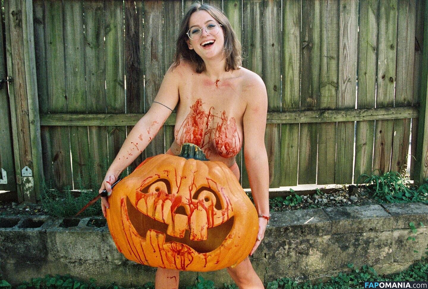 Clairewaytoheaven / saltwaterfaerie Meztelen OnlyFans  Kikerült fotó #10