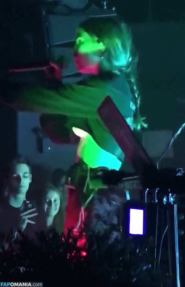 Claire Cottrill / Clairo Meztelen OnlyFans  Kikerült fotó #6