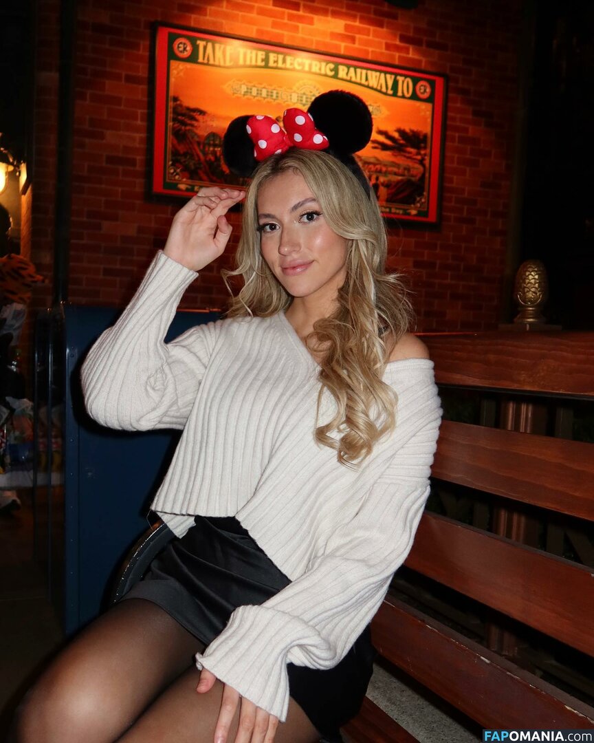 Clara Gomez / Claraatwork / claragomezz Meztelen OnlyFans  Kikerült fotó #12