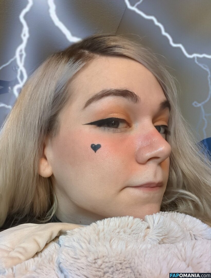 Cloudy / oncloud.e / oncloud_e Meztelen OnlyFans  Kikerült fotó #7