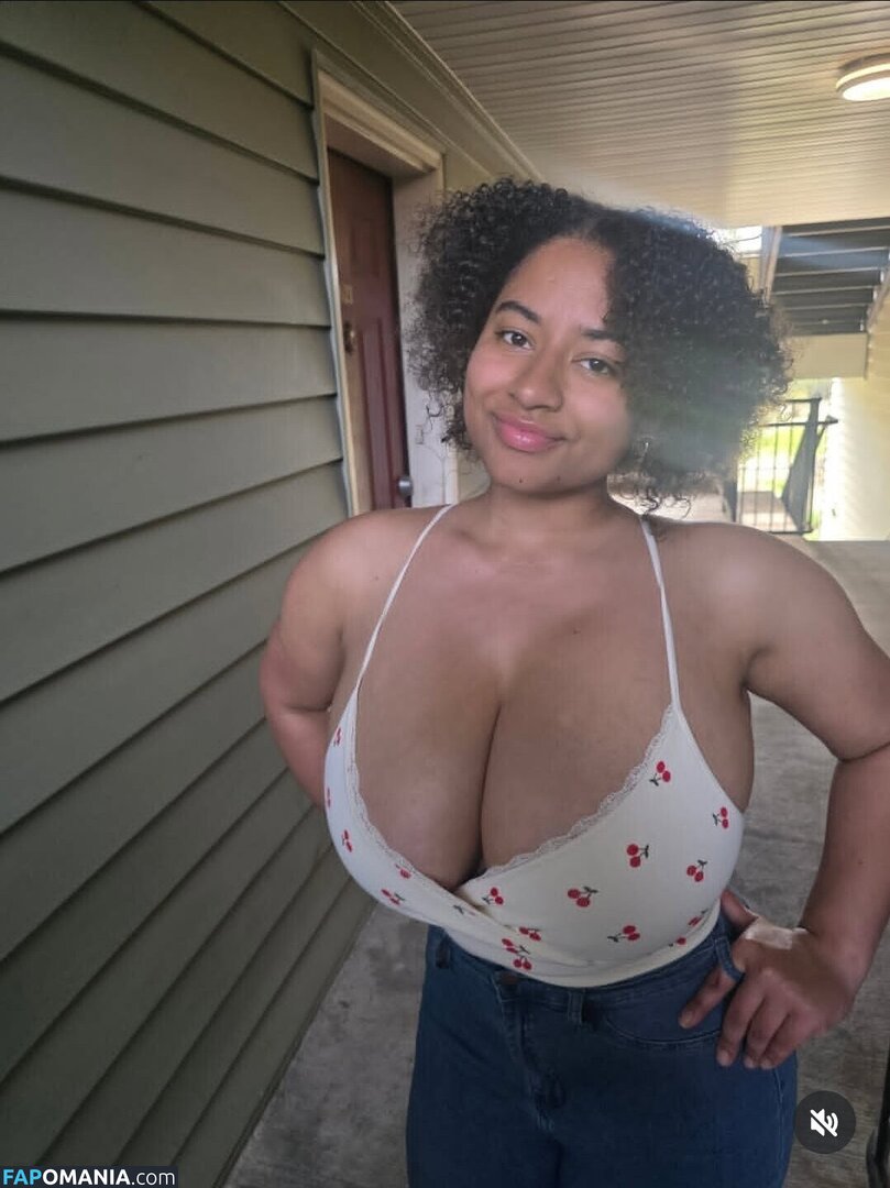 Dina / coco_ppop01 / cocopeepshow Meztelen OnlyFans  Kikerült fotó #6