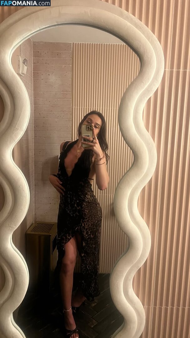 Courtney Sarault / court_sarault / courtsarault / https: Meztelen OnlyFans  Kikerült fotó #33