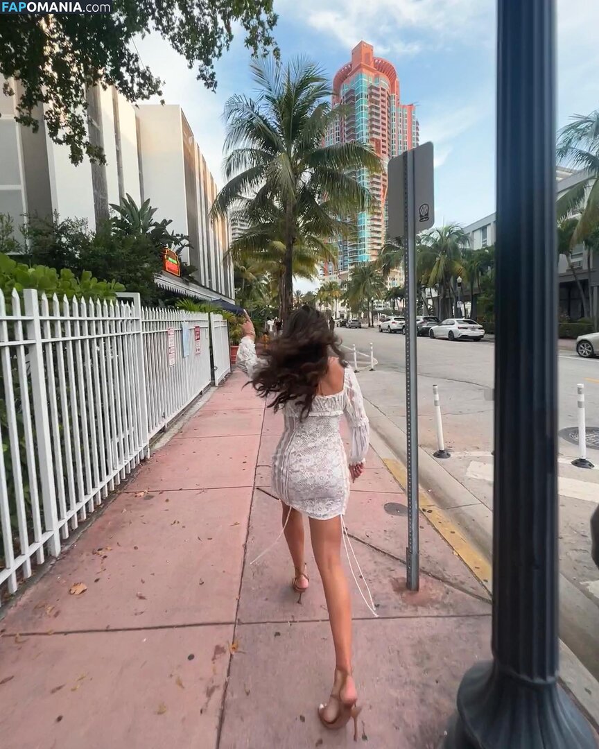 Courtney Sarault / court_sarault / courtsarault / https: Meztelen OnlyFans  Kikerült fotó #41