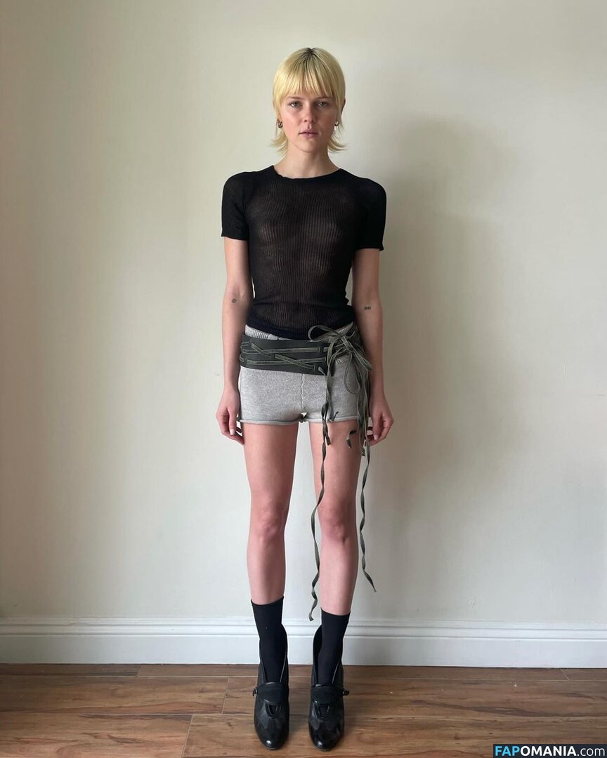 courtneymawhorr / courtneymawhorrr Meztelen OnlyFans  Kikerült fotó #1