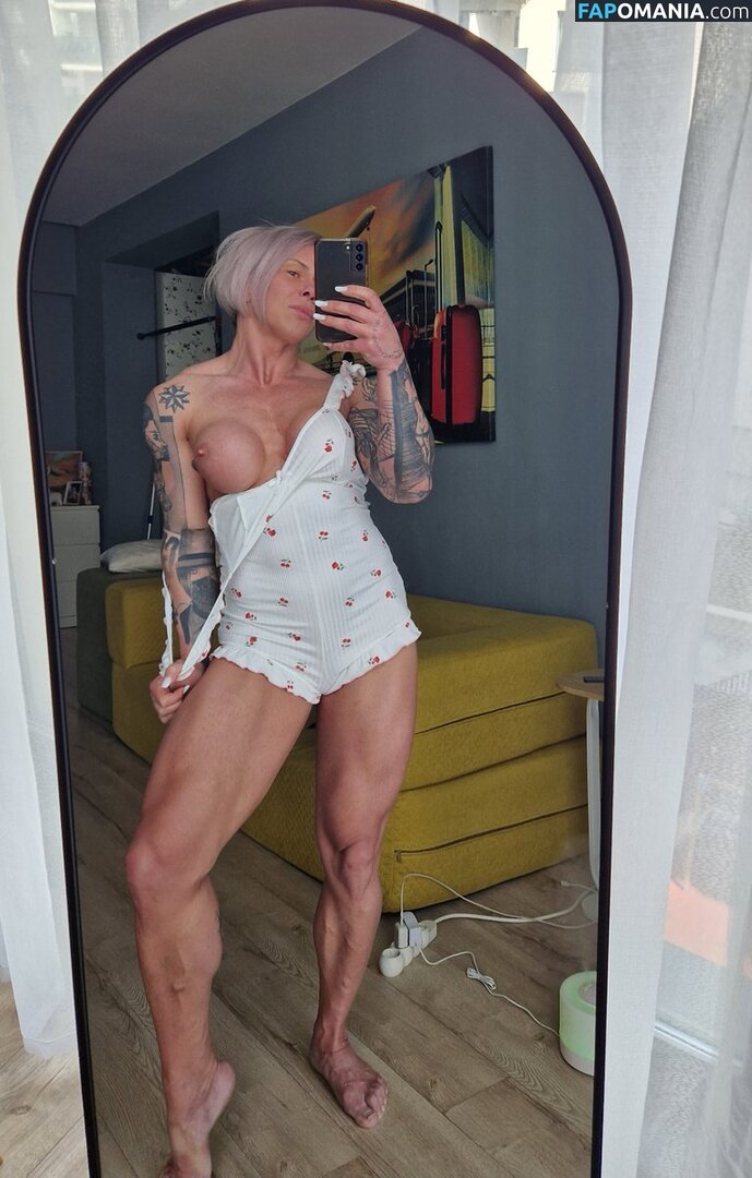 chelseypleasant / crazyxbody / https: / musclegirlxxx Meztelen OnlyFans  Kikerült fotó #216