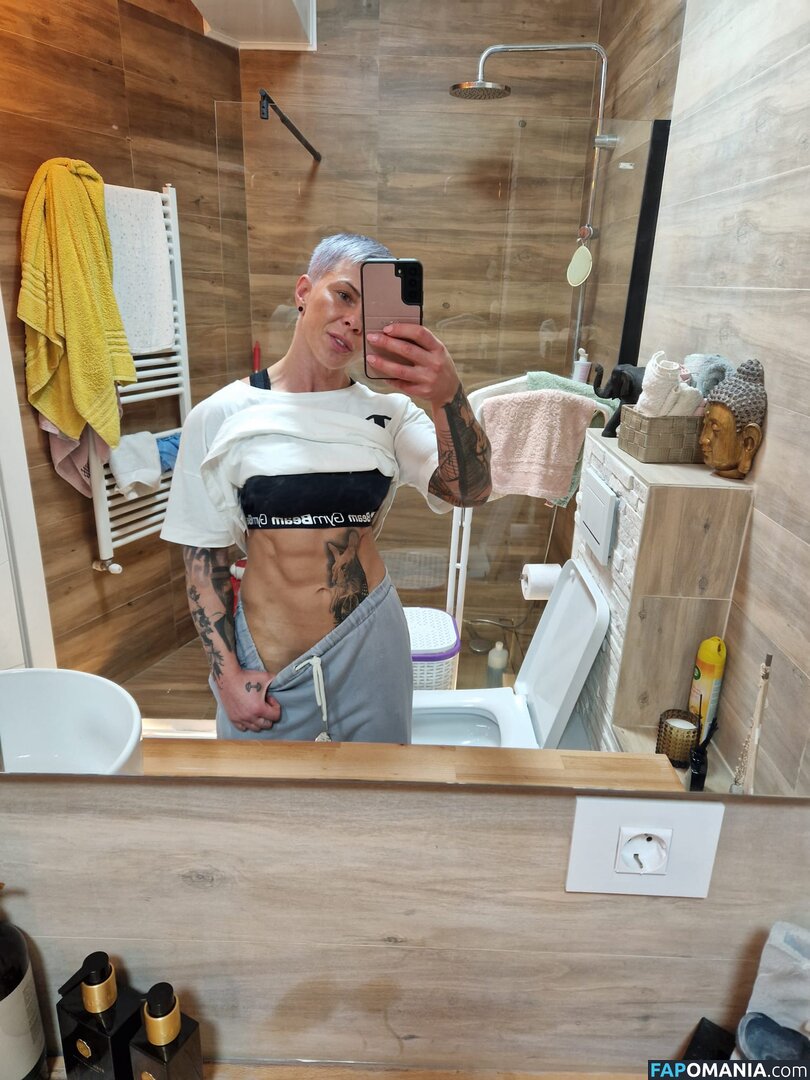 chelseypleasant / crazyxbody / https: / musclegirlxxx Meztelen OnlyFans  Kikerült fotó #221