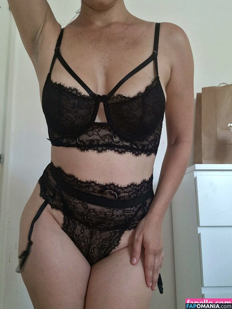 Cuckold_wife93 / cuckold_wife_93 / https: Meztelen OnlyFans  Kikerült fotó #4