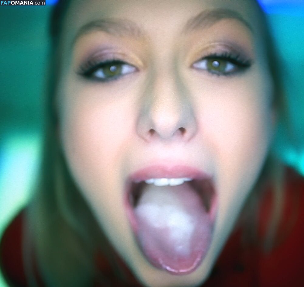 Cum Swallowing / Cum in Mouth / Cumplay / reel / sweetscarlettjane Meztelen OnlyFans  Kikerült fotó #45